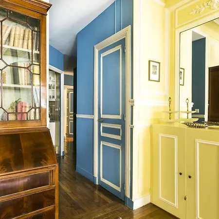 Halldis - Tour Eiffel Apartment *