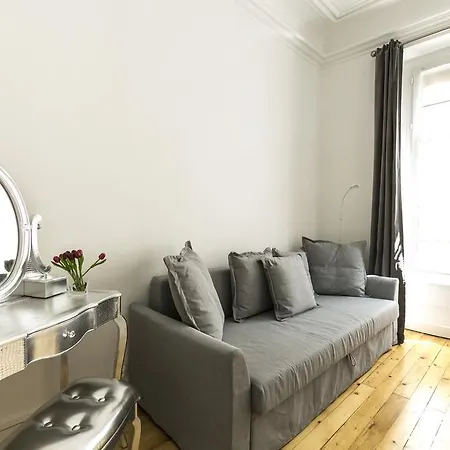 Halldis - Tour Eiffel Apartmán